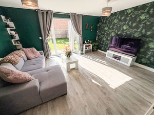 Photo 9- click for photo gallery